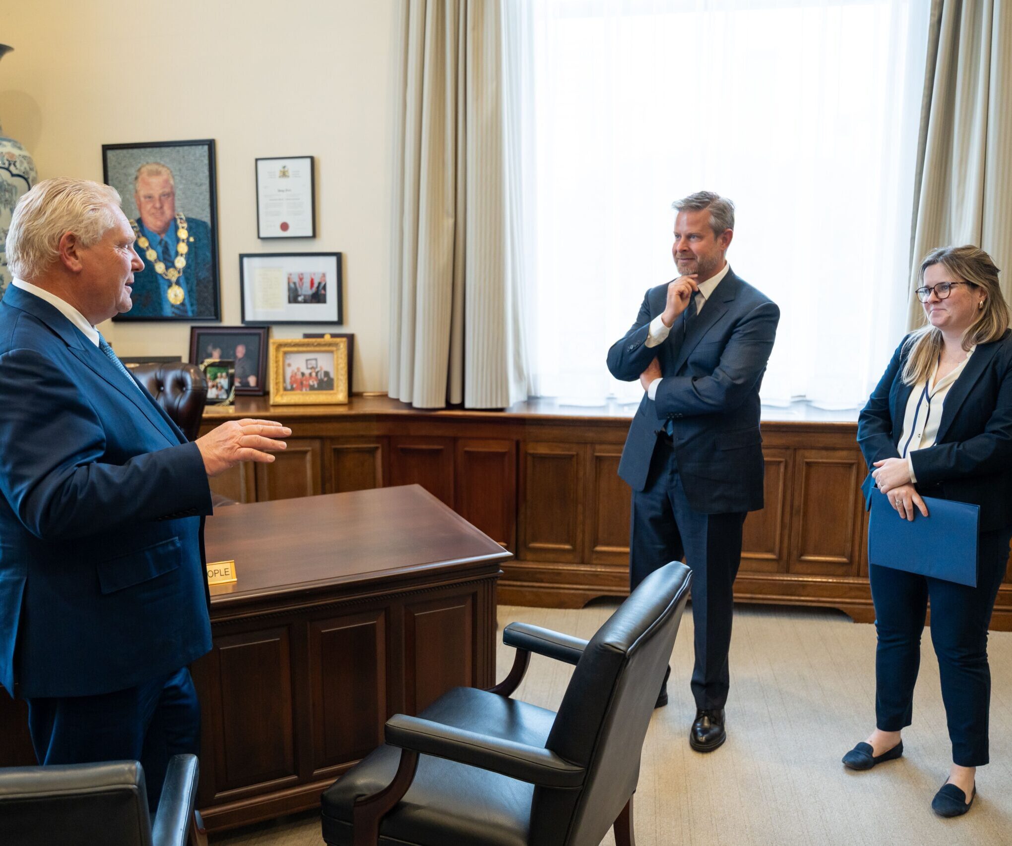 Feed Ontario CEO having a discussion with Ontario's Premier at our Day of Action.