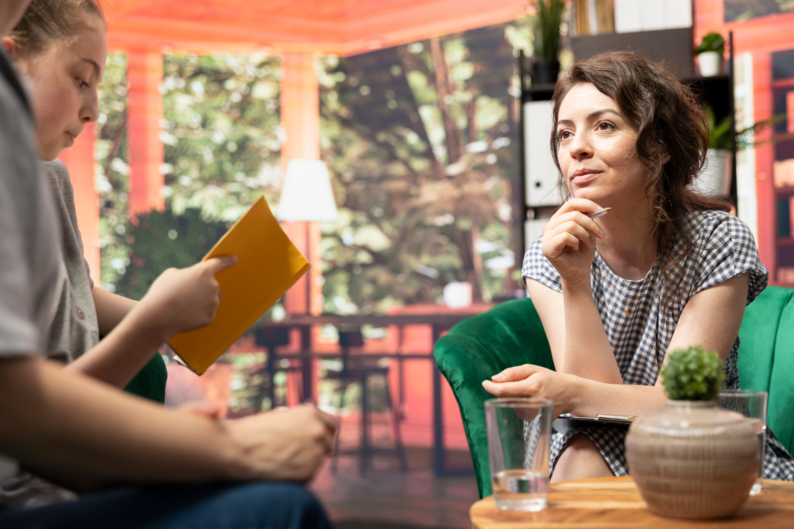 Therapist suggests a therapeutic self help book focusing on depression, offering comprehensive advice on coping strategies, emotional support and psychological care to promote mental wellness.